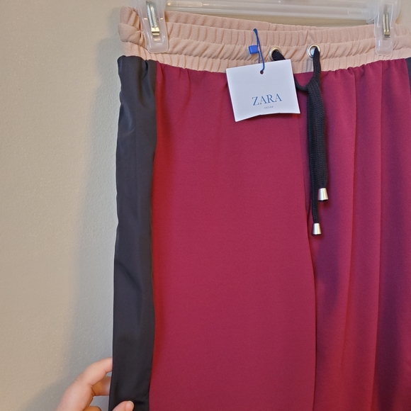 NWT Zara Basic burgundy black side stripe jogger - Picture 3 of 4